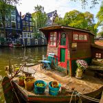 Booking a houseboat in Amsterdam