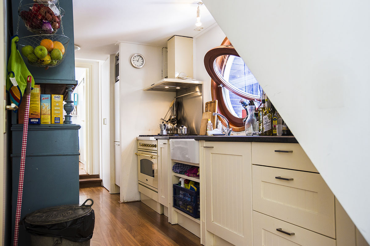 Houseboat For Rent Da Costakade 310, 1052 SJ te Amsterdam Houseboat