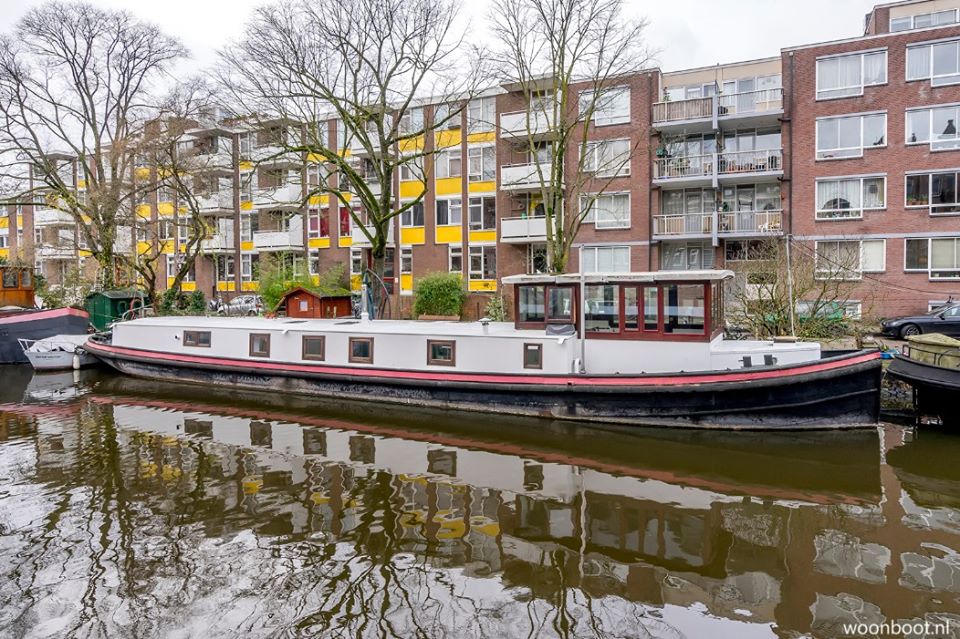 Houseboat For Rent De Wittenkade 36w, te Amsterdam Houseboat rental