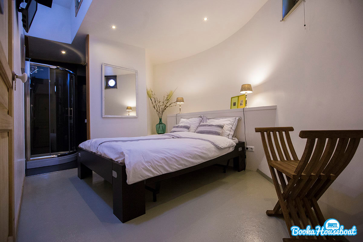 Ertskade 2 1019 BB, Amsterdam, Noord-Holland Netherlands, ,Houseboat,For Rent,Ertskade ,1037
