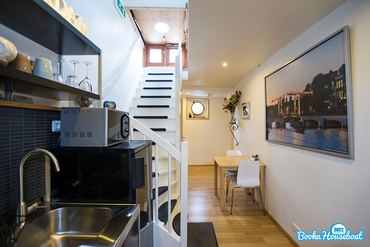 Ertskade 2 1019 BB, Amsterdam, Noord-Holland Netherlands, ,Houseboat,For Rent,Ertskade ,1037