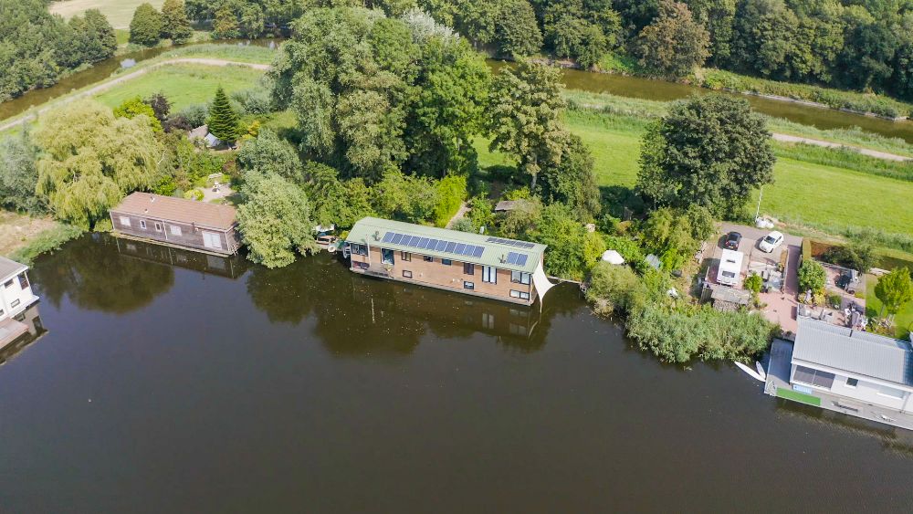 Zijkanaal F Oostzijde 22 1165 LX, Halfweg (Spaarnwoude), Noord-Holland Nederland, 2 Bedrooms Bedrooms, 5 Rooms Rooms,Houseboat,For Rent,Zijkanaal F Oostzijde ,1038