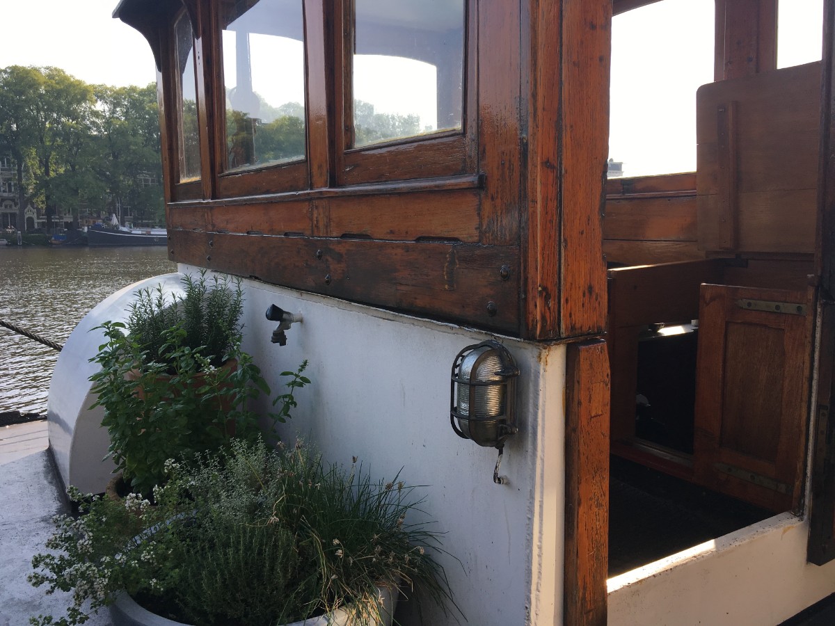 Amsteldijk 706 1074 JH, Amsterdam, Noord-Holland Netherlands, 2 Bedrooms Bedrooms, 3 Rooms Rooms,Houseboat,For Rent,Amsteldijk,1050