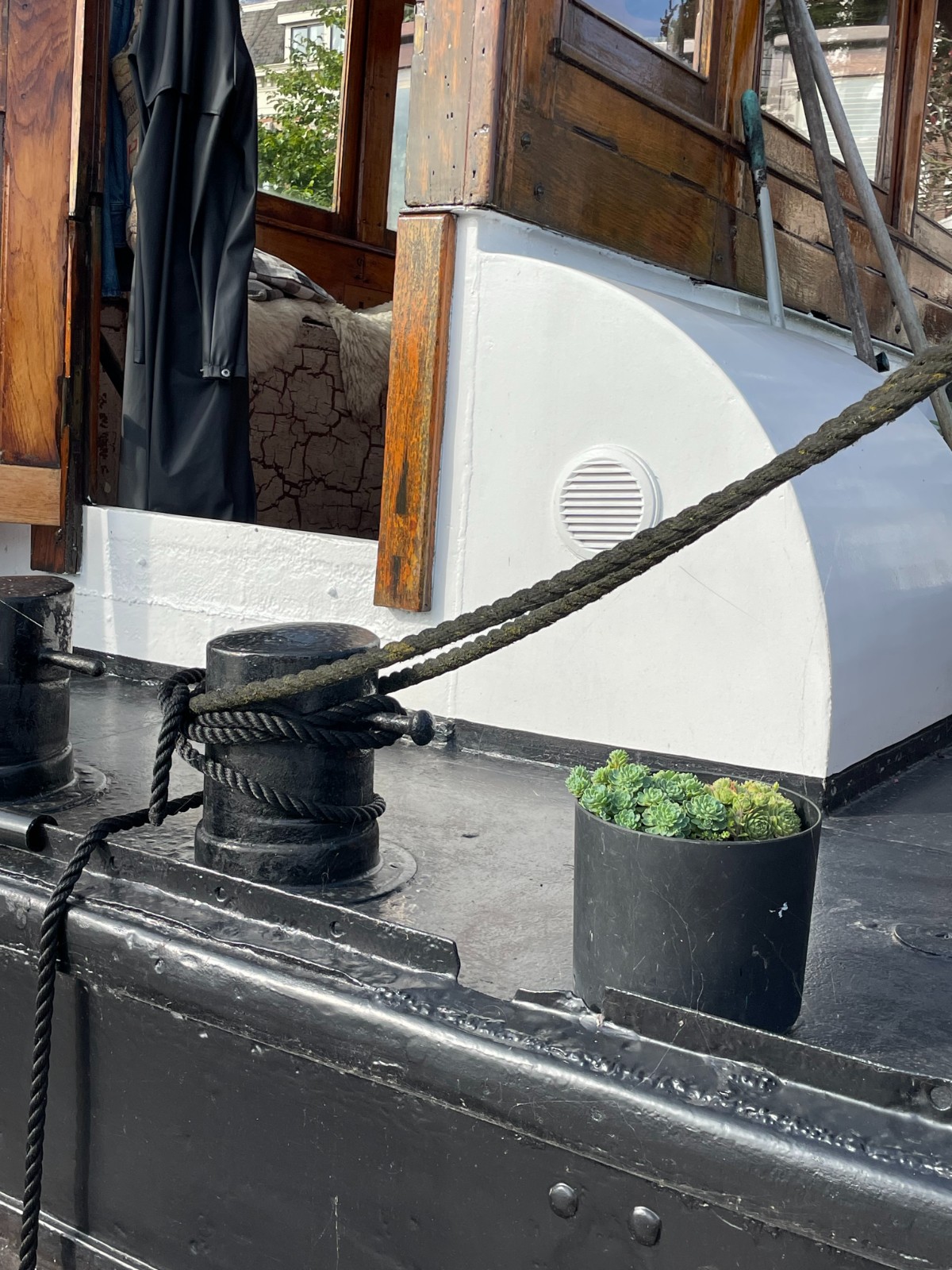 Amsteldijk 706 1074 JH, Amsterdam, Noord-Holland Netherlands, 2 Bedrooms Bedrooms, 3 Rooms Rooms,Houseboat,For Rent,Amsteldijk,1050