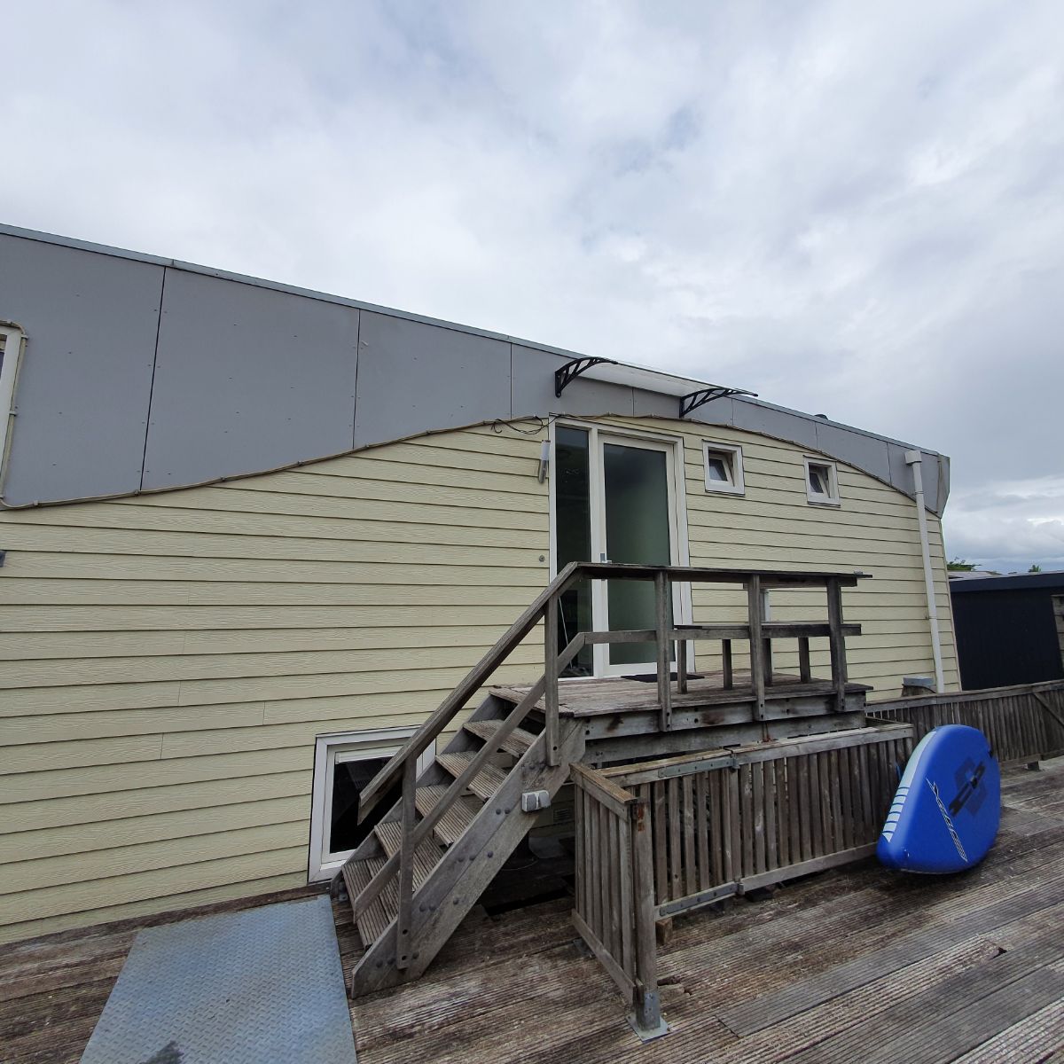 Buiksloterdijk 433 1034 ZA, Amsterdam, Noord-Holland Nederland, 2 Bedrooms Bedrooms, 4 Rooms Rooms,Houseboat,For Rent,Buiksloterdijk,1052