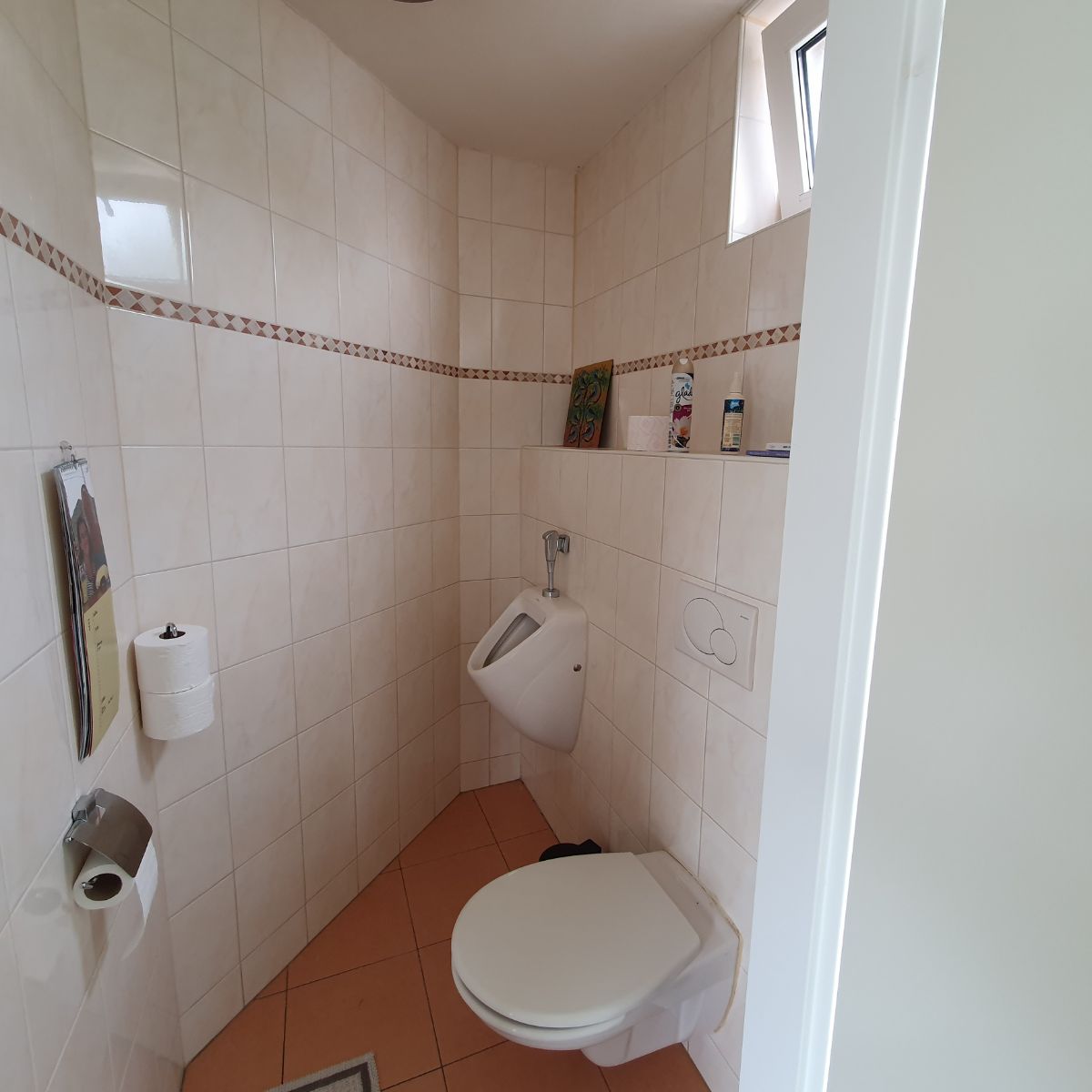 Buiksloterdijk 433 1034 ZA, Amsterdam, Noord-Holland Nederland, 2 Bedrooms Bedrooms, 4 Rooms Rooms,Houseboat,For Rent,Buiksloterdijk,1052