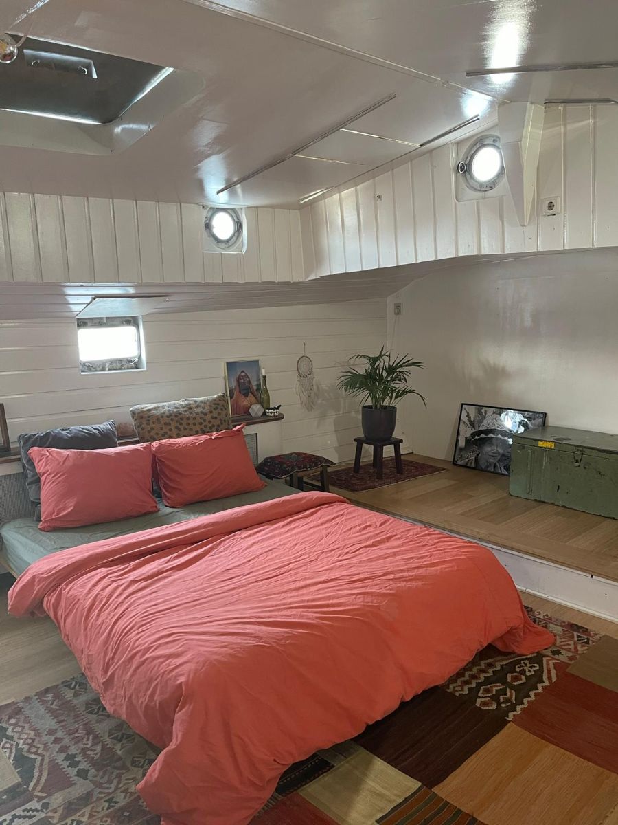 Haparandasteiger 6 1013CZ, Amsterdam, NOORD-HOLLAND Noord-Holland Netherlands, 2 Bedrooms Bedrooms, 4 Rooms Rooms,Houseboat,For Rent,Haparandasteiger,1053