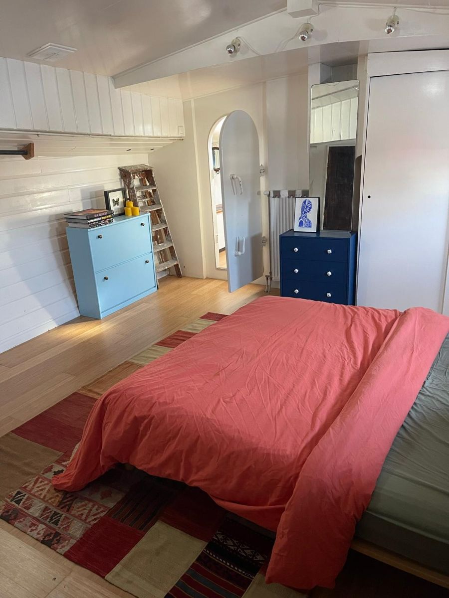 Haparandasteiger 6 1013CZ, Amsterdam, NOORD-HOLLAND Noord-Holland Netherlands, 2 Bedrooms Bedrooms, 4 Rooms Rooms,Houseboat,For Rent,Haparandasteiger,1053