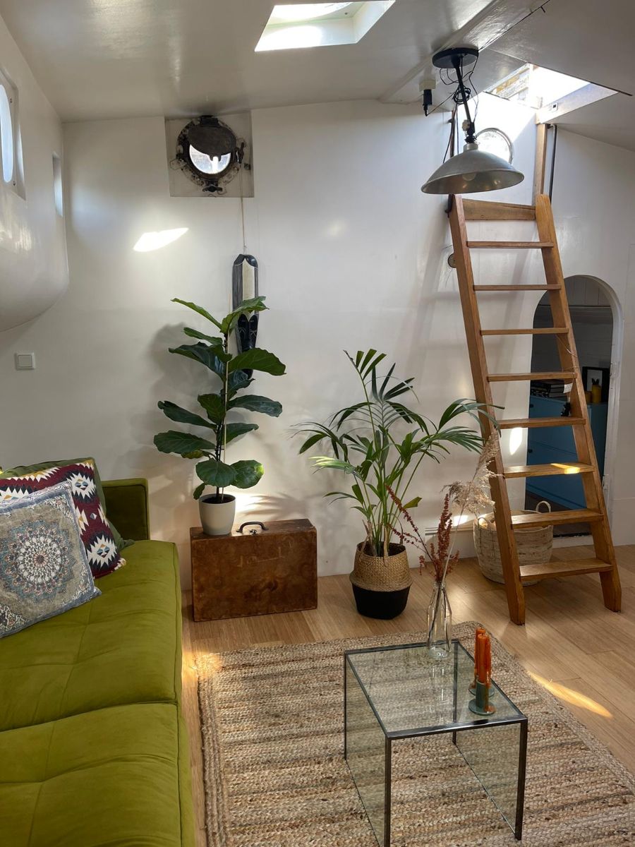 Haparandasteiger 6 1013CZ, Amsterdam, NOORD-HOLLAND Noord-Holland Netherlands, 2 Bedrooms Bedrooms, 4 Rooms Rooms,Houseboat,For Rent,Haparandasteiger,1053