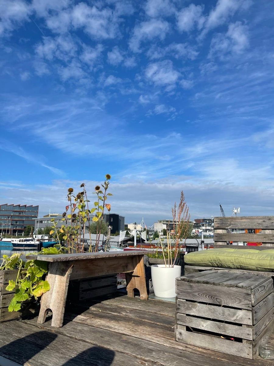 Haparandasteiger 6 1013CZ, Amsterdam, NOORD-HOLLAND Noord-Holland Netherlands, 2 Bedrooms Bedrooms, 4 Rooms Rooms,Houseboat,For Rent,Haparandasteiger,1053