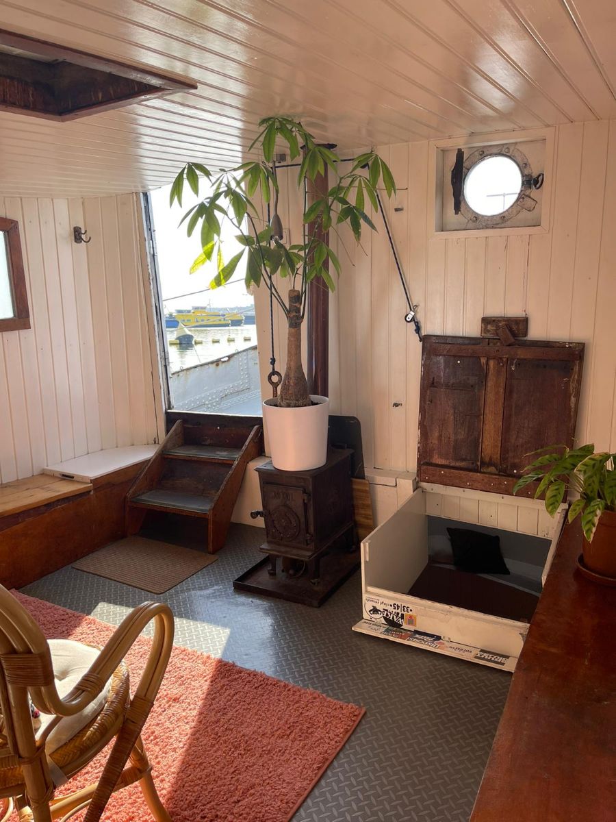 Haparandasteiger 6 1013CZ, Amsterdam, NOORD-HOLLAND Noord-Holland Netherlands, 2 Bedrooms Bedrooms, 4 Rooms Rooms,Houseboat,For Rent,Haparandasteiger,1053