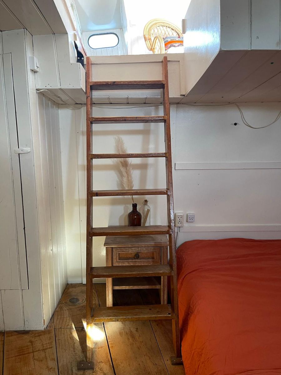 Haparandasteiger 6 1013CZ, Amsterdam, NOORD-HOLLAND Noord-Holland Netherlands, 2 Bedrooms Bedrooms, 4 Rooms Rooms,Houseboat,For Rent,Haparandasteiger,1053