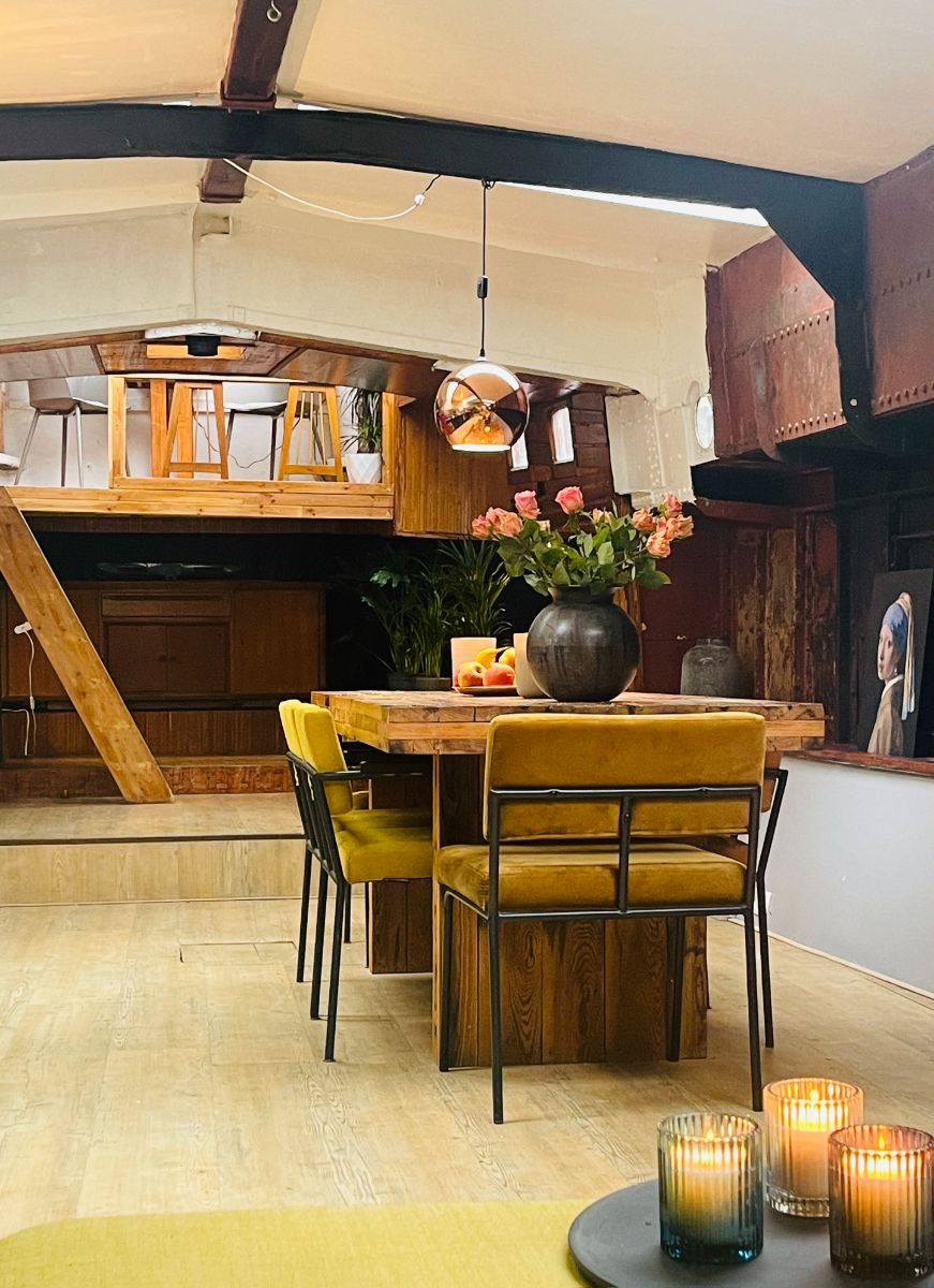 Lijnbaansgracht 335k 1017XA, Amsterdam, Noord-Holland Netherlands, 2 Bedrooms Bedrooms, 2 Rooms Rooms,Houseboat,For Rent,Lijnbaansgracht,1054