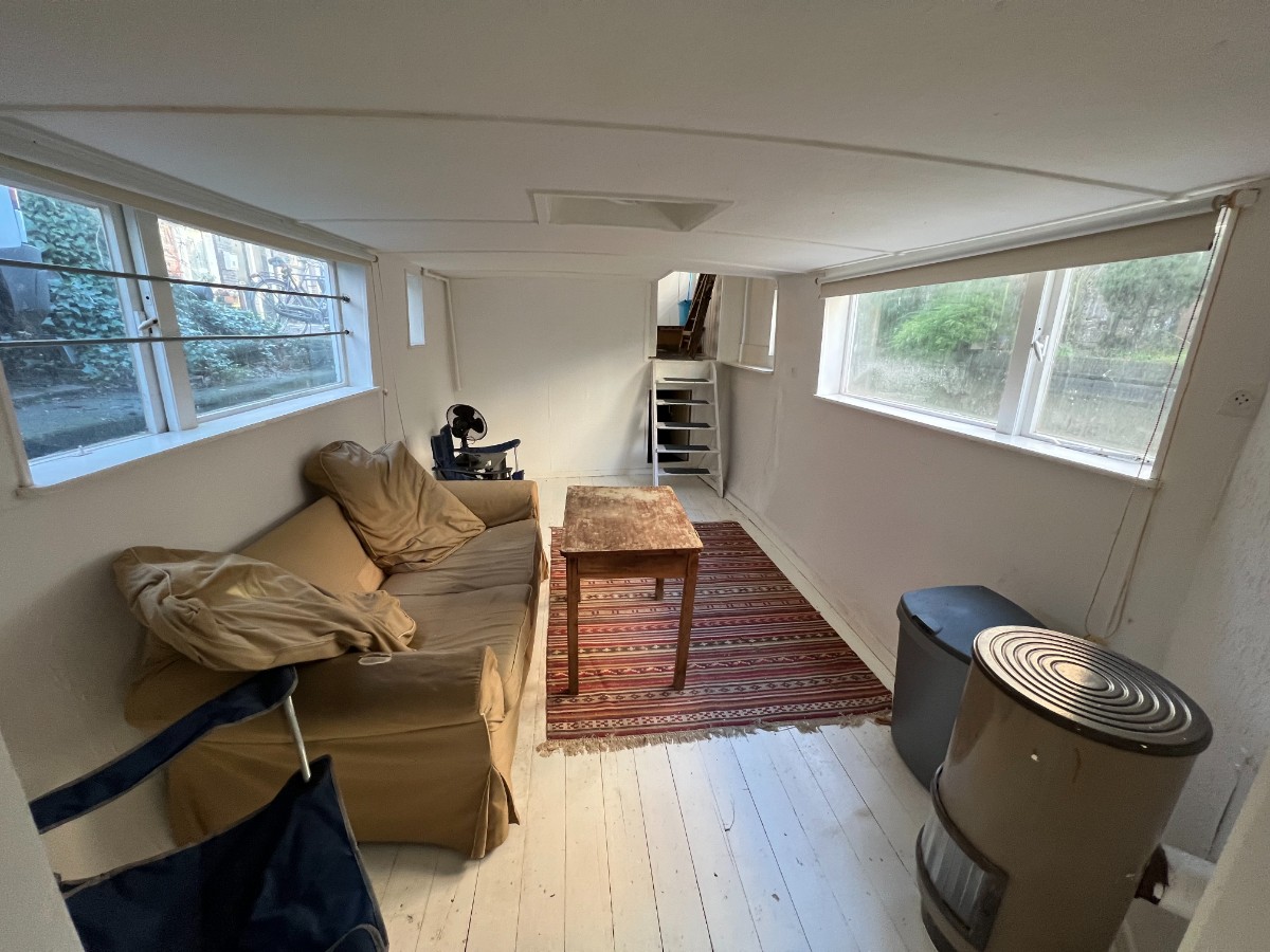 Lijnbaansgracht 12 1015 GM, Amsterdam, Noord-Holland Netherlands, 1 Bedroom Bedrooms, 1 Room Rooms,Houseboat,For Rent,Lijnbaansgracht,1055
