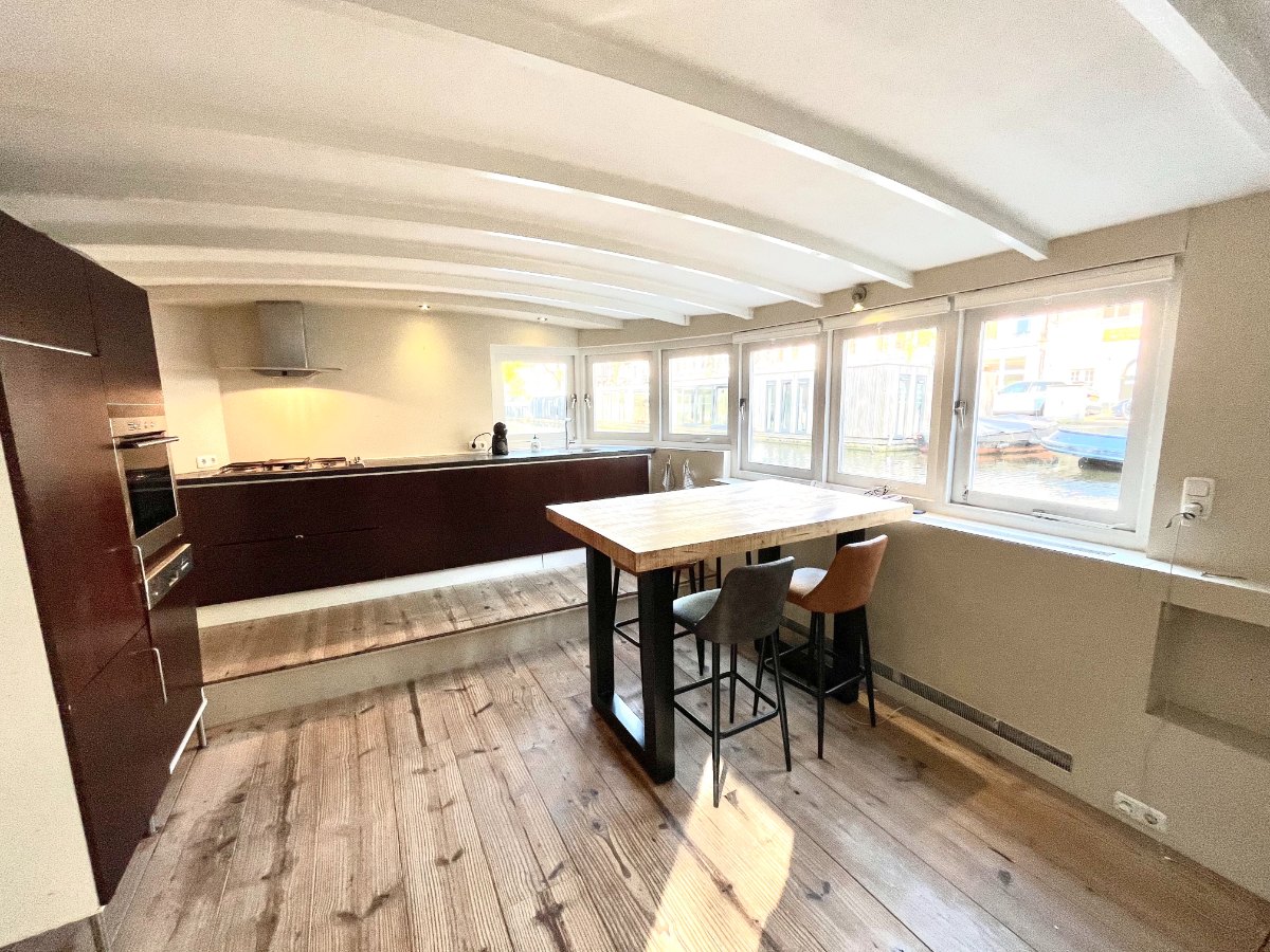 de Wittenkade 70 1051 AC, Amsterdam, Noord-Holland Netherlands, 2 Bedrooms Bedrooms, 5 Rooms Rooms,Houseboat,For Rent,de Wittenkade,1059