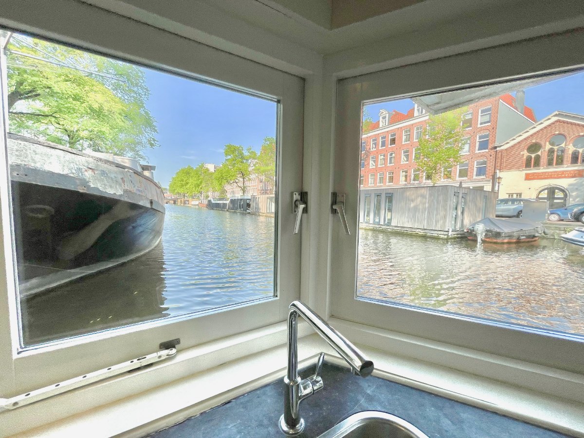 de Wittenkade 70 1051 AC, Amsterdam, Noord-Holland Netherlands, 2 Bedrooms Bedrooms, 5 Rooms Rooms,Houseboat,For Rent,de Wittenkade,1059