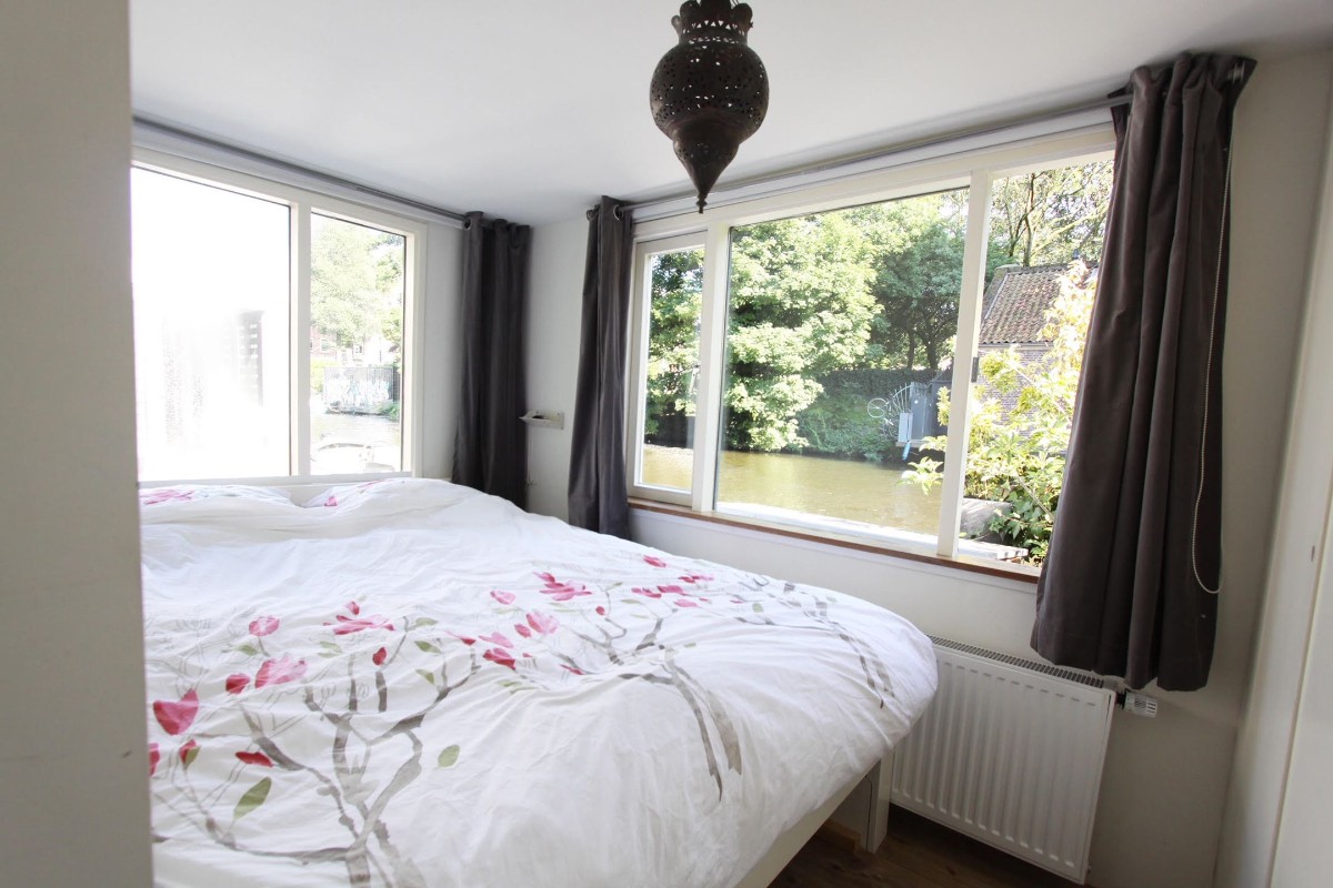 Hugo de Grootkade 84 1052 LX, Amsterdam, Noord-Holland Netherlands, 3 Bedrooms Bedrooms, 4 Rooms Rooms,Houseboat,For Rent,Hugo de Grootkade,1061