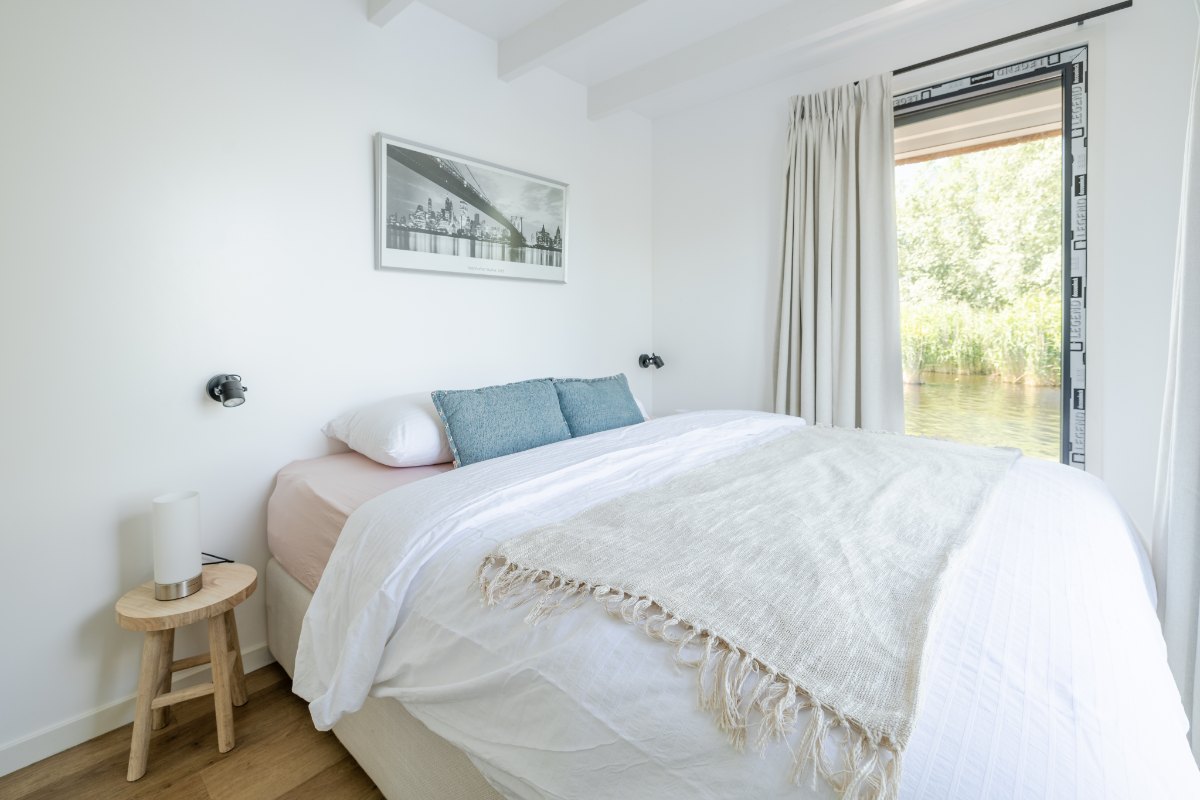 Tjotterpad 40 1081 KD, Amsterdam, Noord-Holland Netherlands, 3 Bedrooms Bedrooms, 5 Rooms Rooms,0,Houseboat,For Rent,Tjotterpad,0,1066
